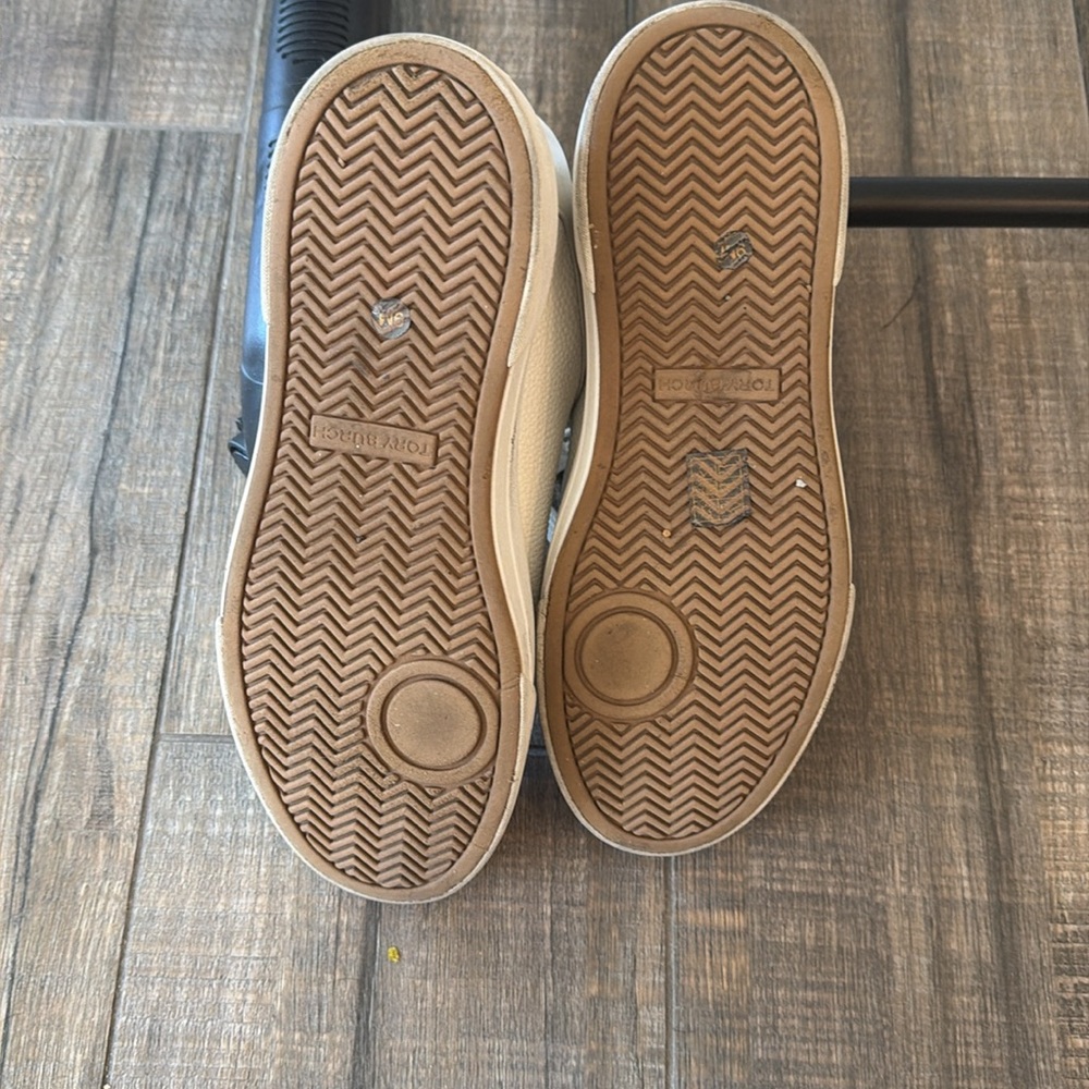 Tory Burch White Leather Sneakers - Picture 4 of 5